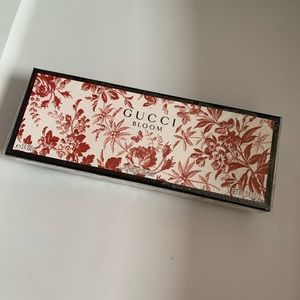 Gucci bloom perfumed soap set
